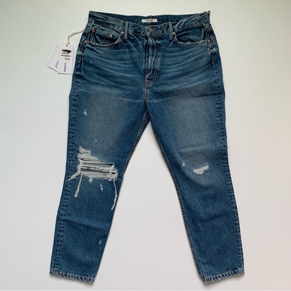 GRLFRND Karolina Distressed Jeans